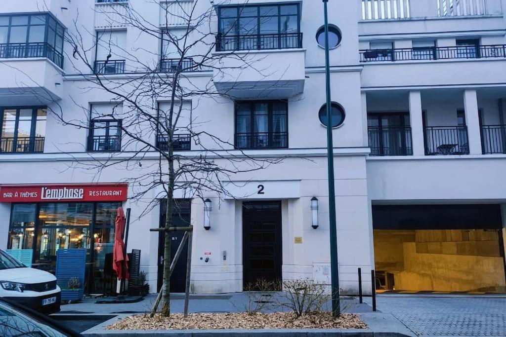 Lotus- 4 Min De Walt Disney-Arrivee Autonome-Parking Et Wifi Gratuit-Proche De Toutes Commodites 5Min De La Vallee Village Chessy  Luaran gambar